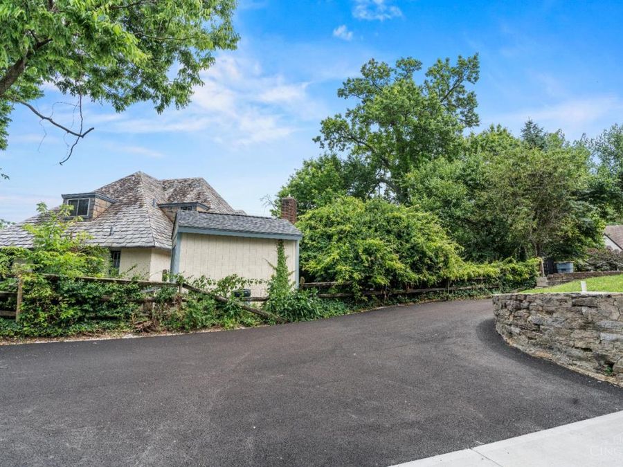 4150 Paddock Road, Cincinnati, OH 45229 Photo 72