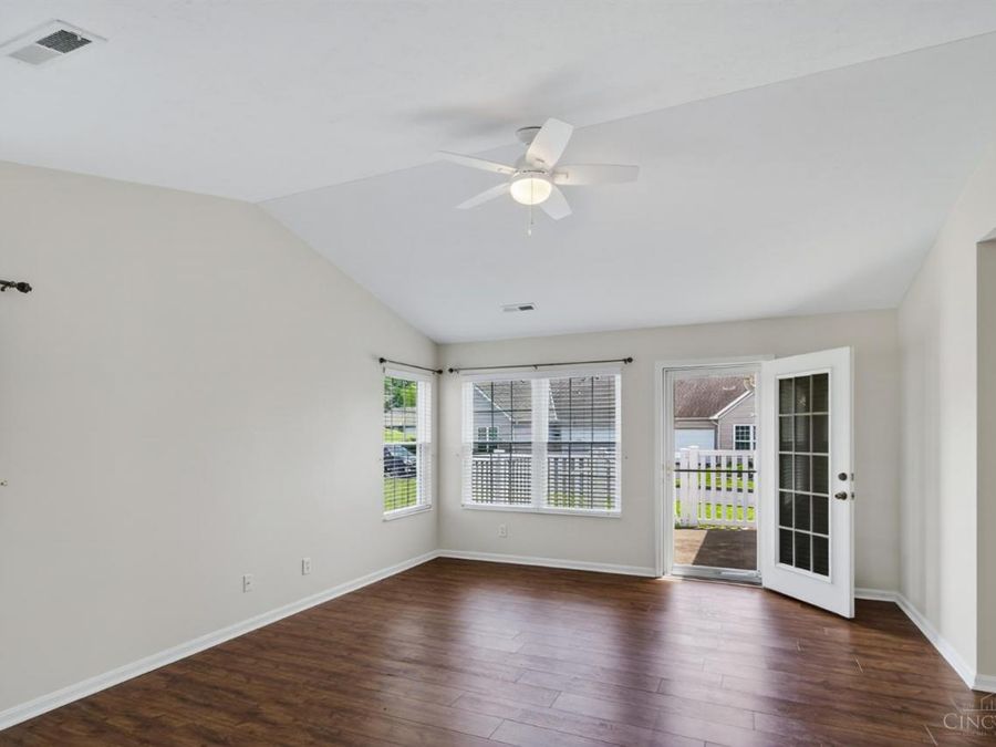 10478 Jesica Lane, Unit 3, Harrison, OH 45030 Photo 6