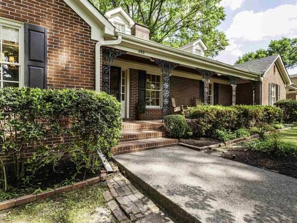 480 COLONIAL RD, Memphis, TN 38117
