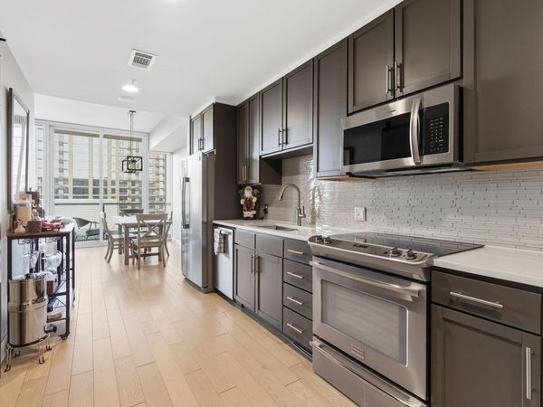 1212 Laurel St , Unit 2010, Nashville, TN 37203