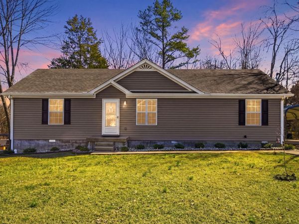 439 Hickory Bend Dr , Greenbrier, TN 37073