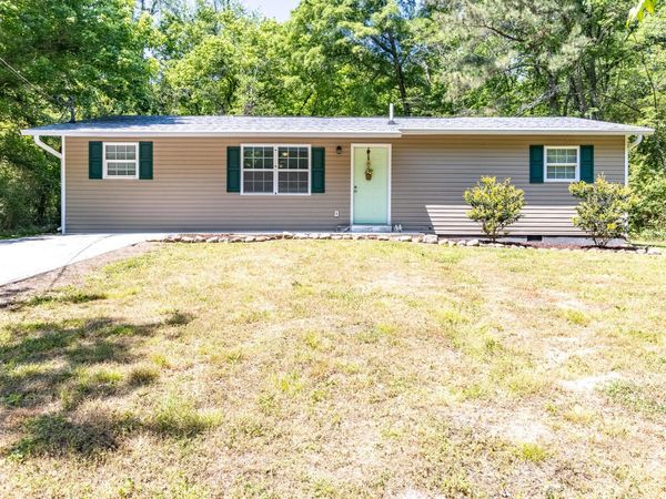 470 S Washington Street , Rossville, GA 30741