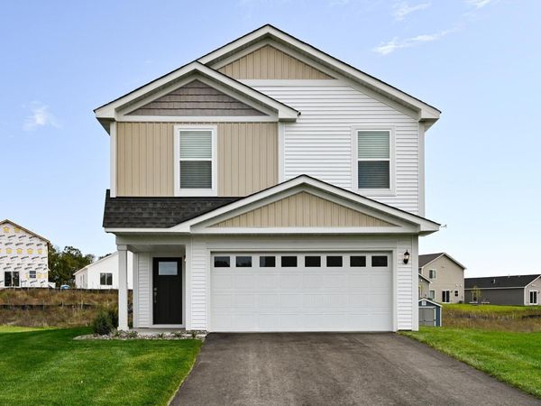 720 Spruce Street N, Cambridge, MN 55008