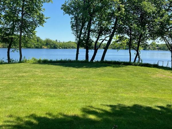50 Holly Lane N, Plymouth, MN 55447