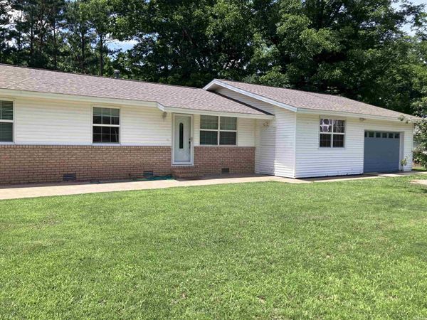 119 Lilly , Searcy, AR 72143