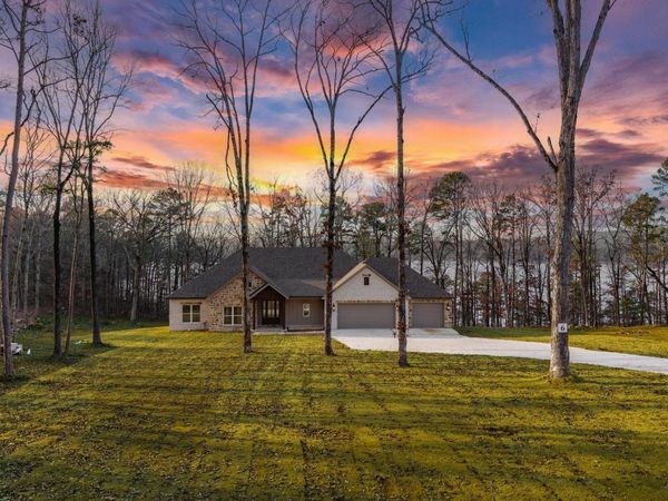15 Elrod Drive , Greers Ferry, AR 72067