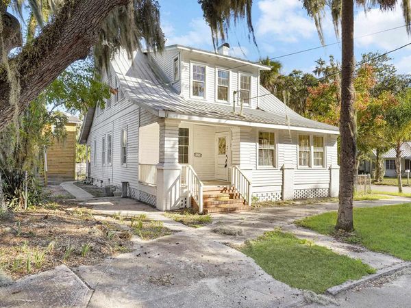 221 S 5Th St, Palatka, FL 32177