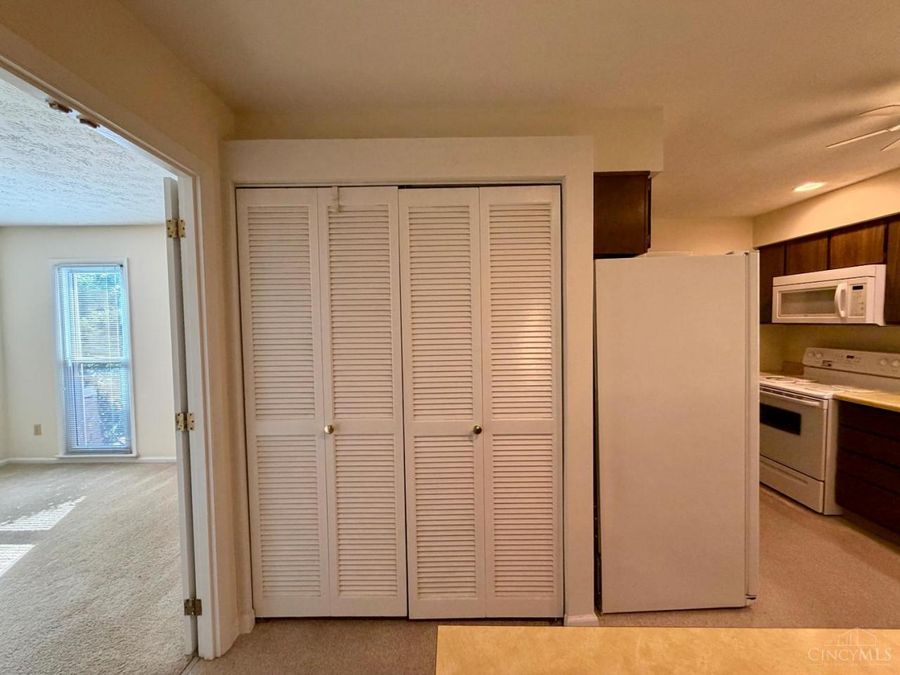 12005 Elkridge Drive, Springdale, OH 45240 Photo 19