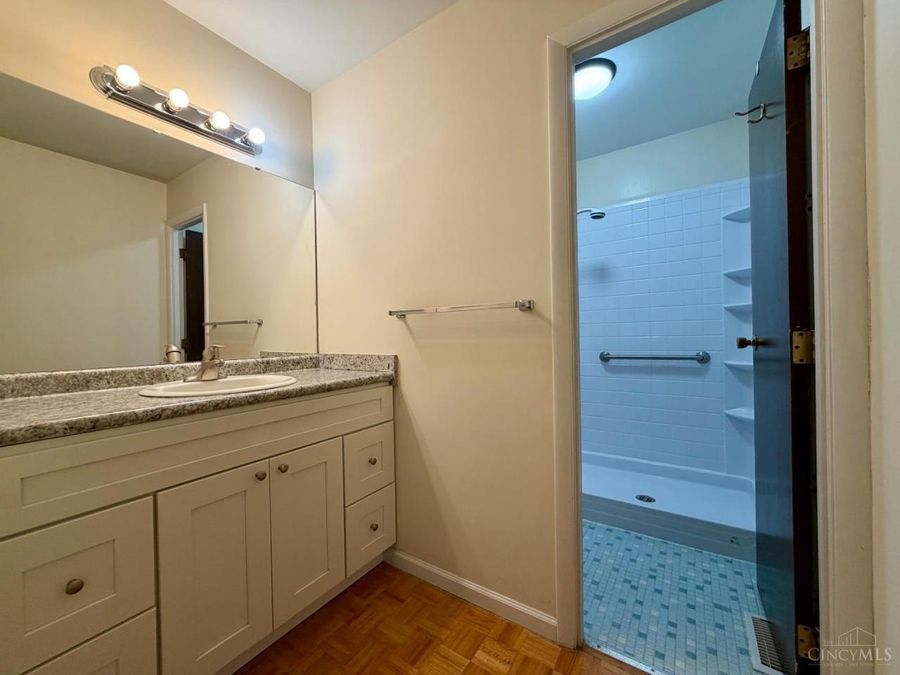12005 Elkridge Drive, Springdale, OH 45240 Photo 31
