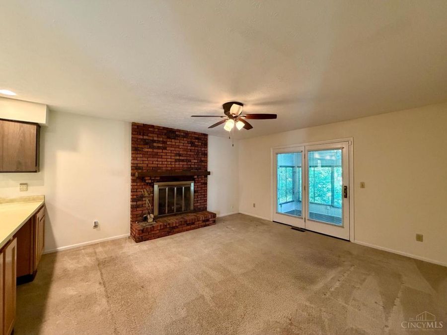 12005 Elkridge Drive, Springdale, OH 45240 Photo 6