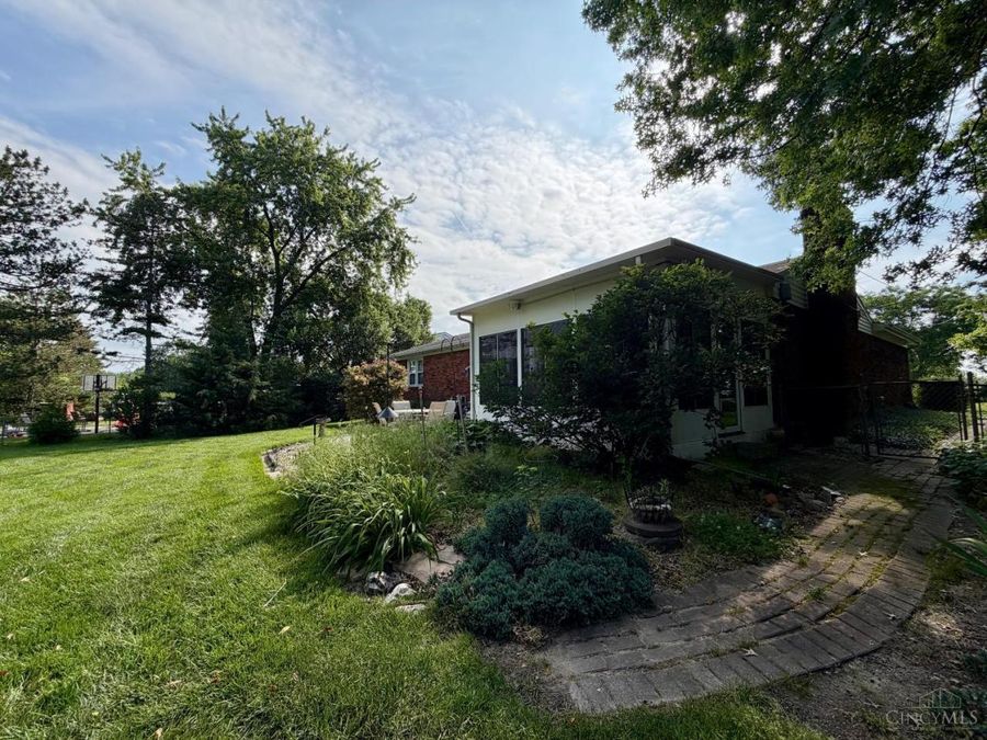 12005 Elkridge Drive, Springdale, OH 45240 Photo 62