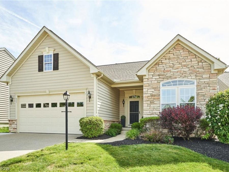 925 Alder Run Way , Akron, OH 44333 Photo 1