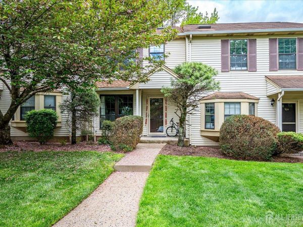 903 Maplecrest Road , Edison, NJ 08820