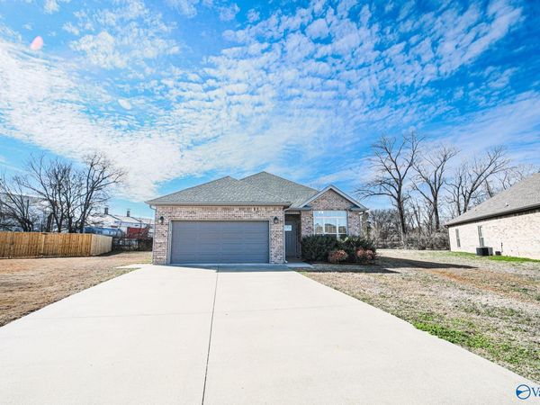 152 Harmony Drive, Tuscumbia, AL 35674