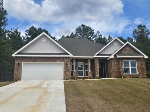 120 Lynnstone, Petal, MS 39465