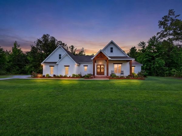49 Whistlestop, Sumrall, MS 39482