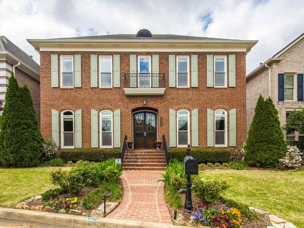 3123 OAKLEIGH MANOR CV, Germantown, TN 38138