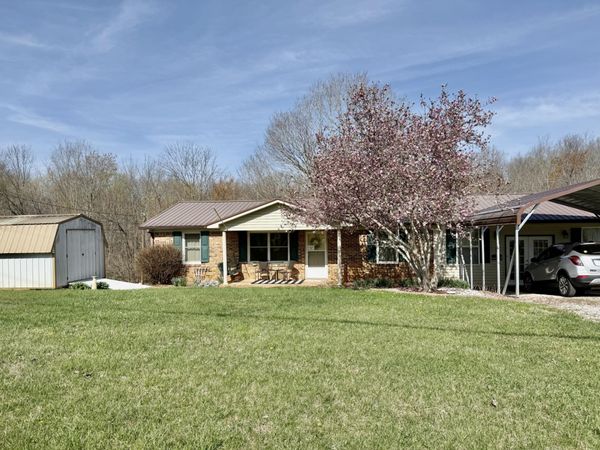 232 Oneal Dr , Rock Island, TN 38581