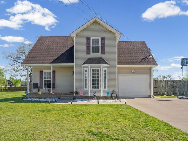 2659 Derby Dr , Clarksville, TN 37040