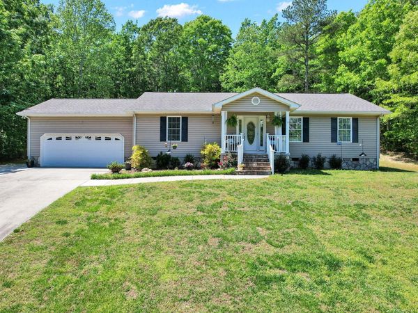160 Crabtree Drive , Tunnel Hill, GA 30755