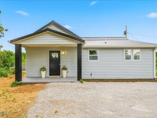701 Childress Ave , Sweetwater, TN 37874