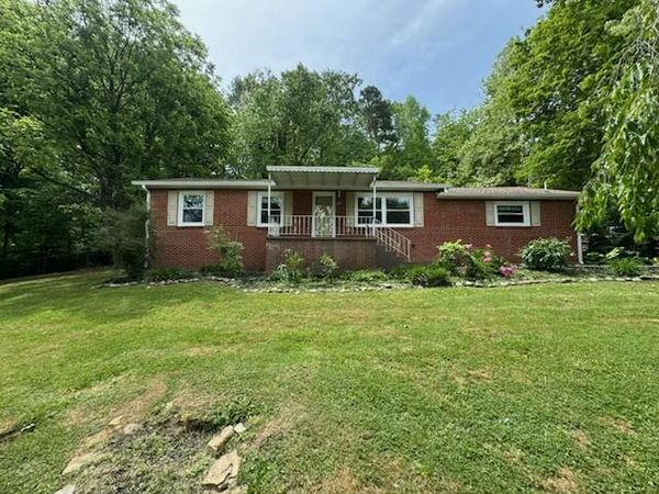 9242 Asheville Highway , Knoxville, TN 37924
