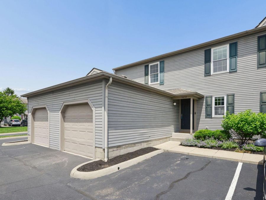 5632 Barney Lane , Unit 42C, Columbus, OH 43235 Photo 1