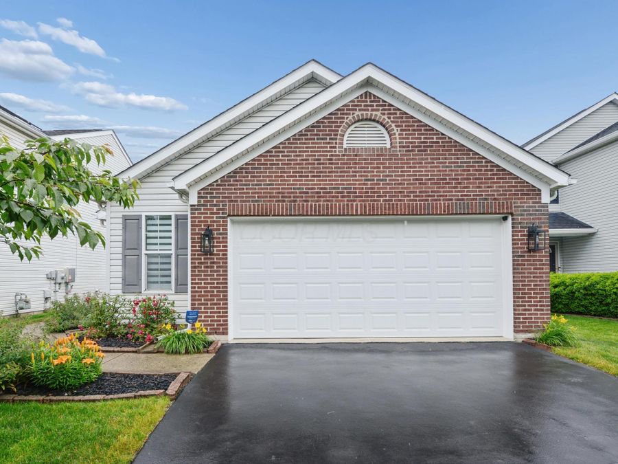 5808 Redsand Road , Hilliard, OH 43026 Photo 1