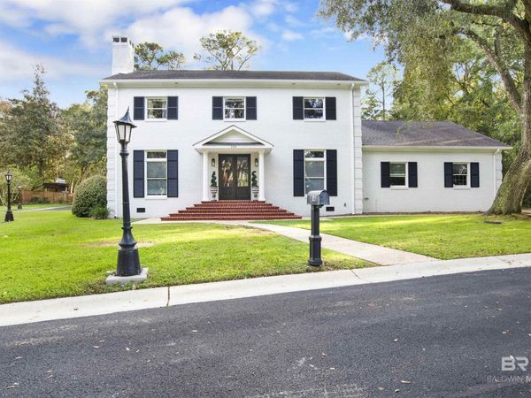 104 Alsway Court, Fairhope, AL 36532