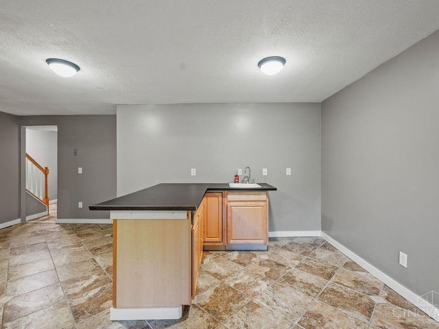 469 Maple Circle Drive, Springdale, OH 45246 Photo 28