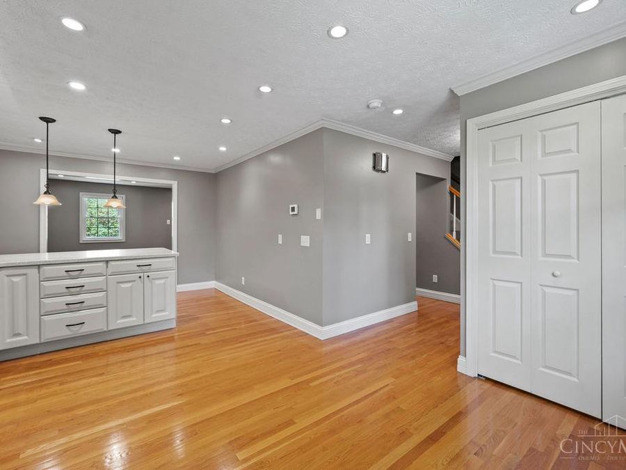 469 Maple Circle Drive, Springdale, OH 45246 Photo 37