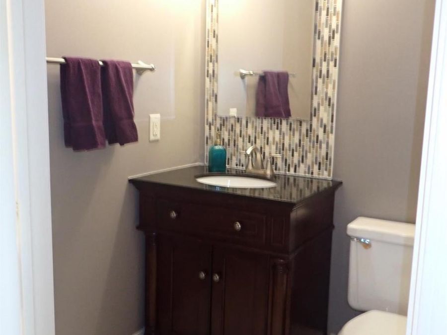 469 Maple Circle Drive, Springdale, OH 45246 Photo 9