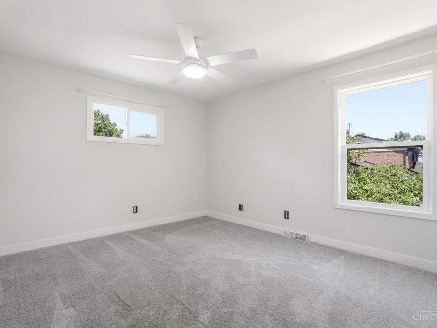 9860 Delray Drive, Montgomery, OH 45242 Photo 28