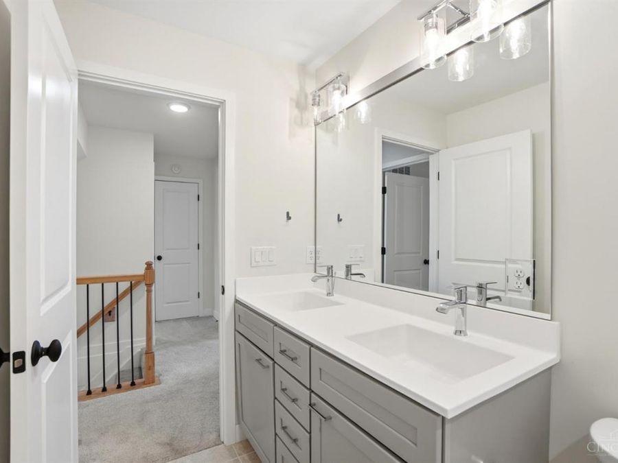 9860 Delray Drive, Montgomery, OH 45242 Photo 33
