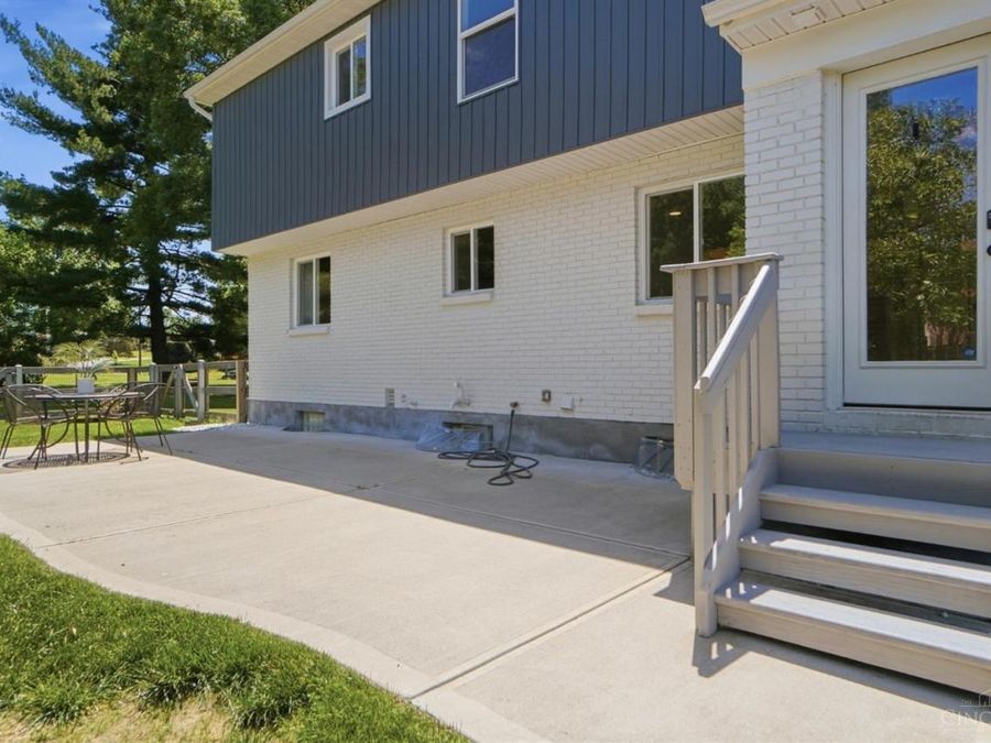 9860 Delray Drive, Montgomery, OH 45242 Photo 45