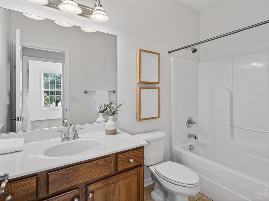 8022 Stonegate Drive, Anderson Township, OH 45255 Photo 44