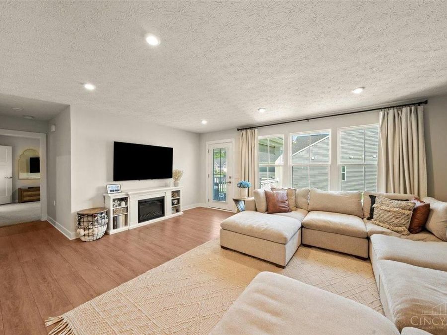 8797 Ardmore Place, Harrison, OH 45030 Photo 10