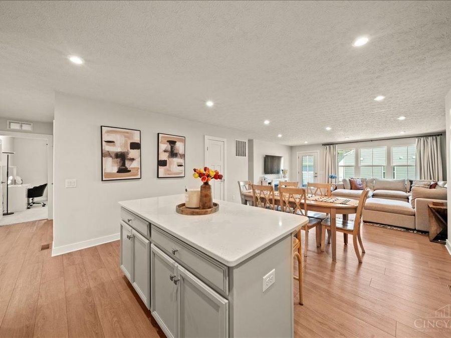 8797 Ardmore Place, Harrison, OH 45030 Photo 9