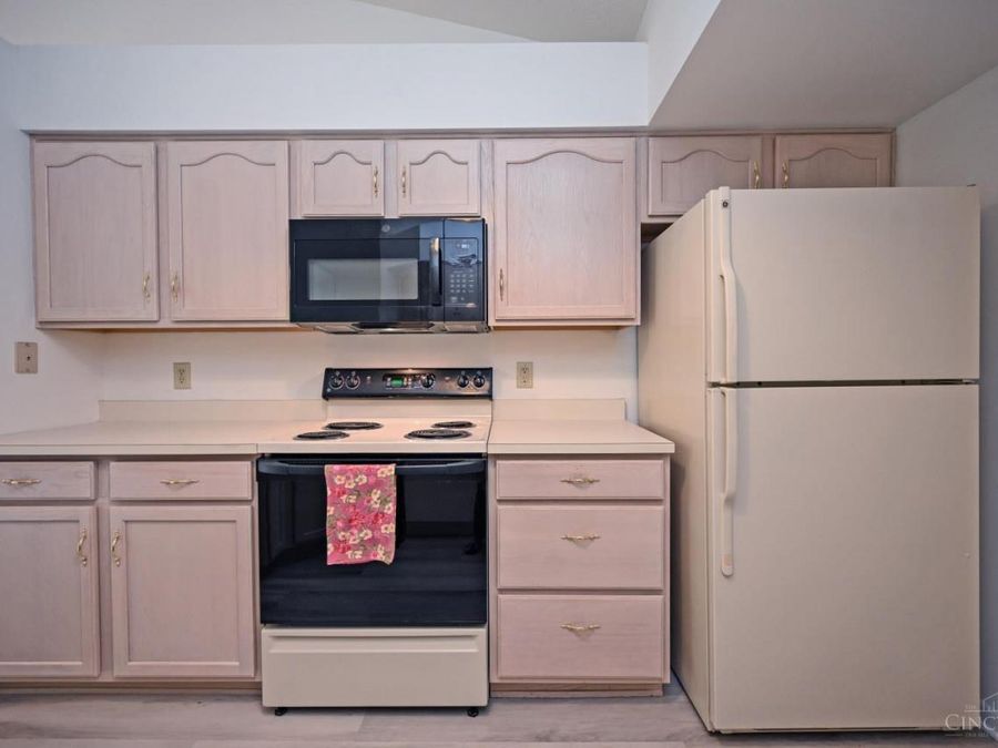 7905 Ramble View, Unit 301, Springfield Township, OH 45231 Photo 17