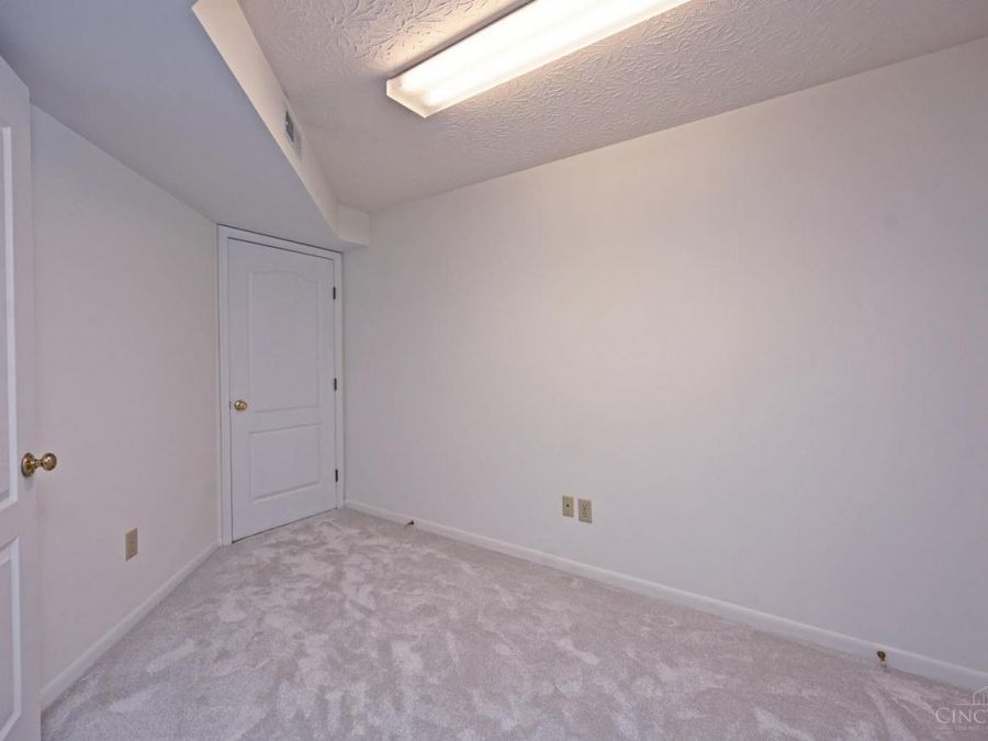 7905 Ramble View, Unit 301, Springfield Township, OH 45231 Photo 19