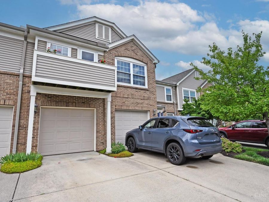 7905 Ramble View, Unit 301, Springfield Township, OH 45231 Photo 3