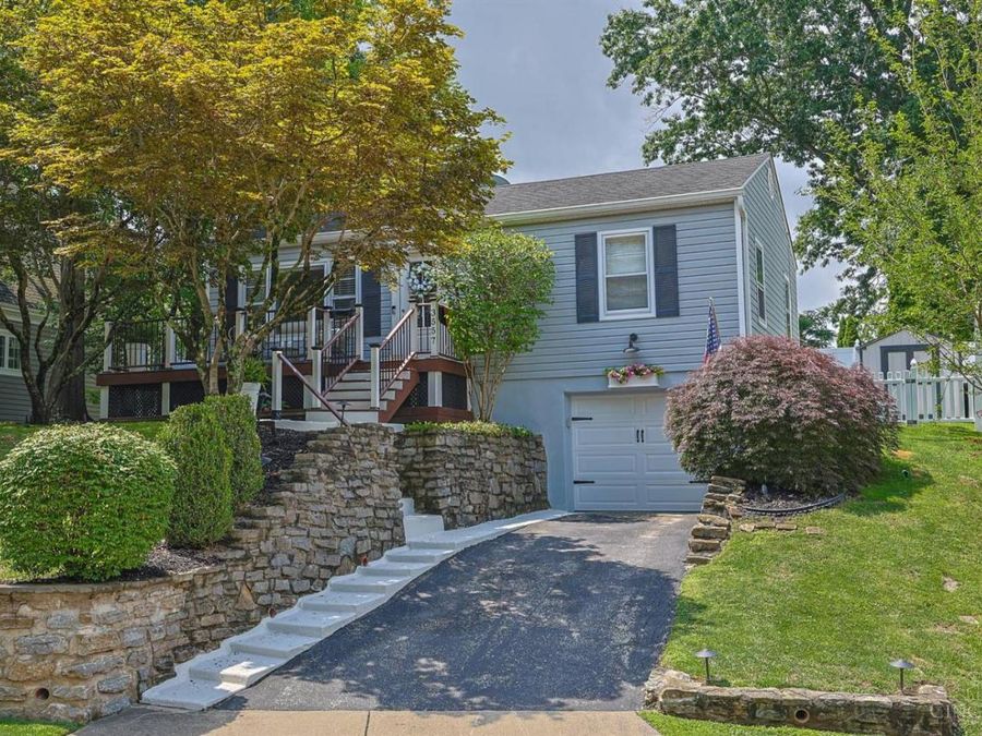 3557 Grandin Road, Cincinnati, OH 45226 Photo 1