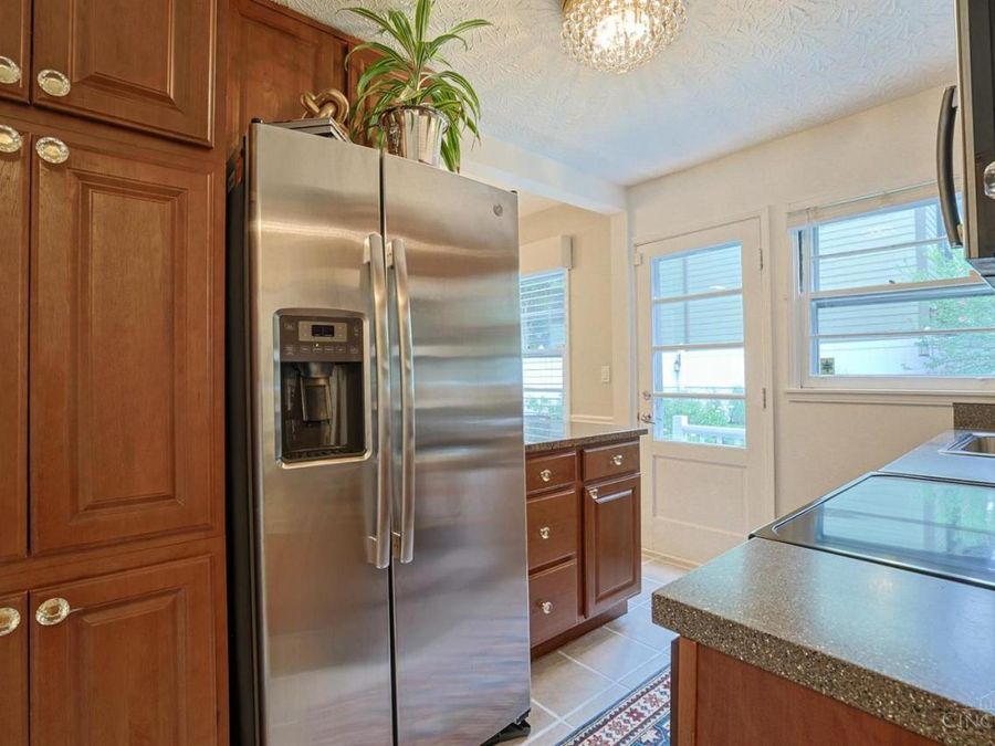 3557 Grandin Road, Cincinnati, OH 45226 Photo 14