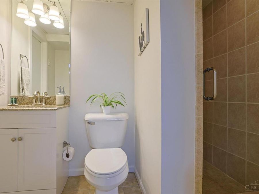 3557 Grandin Road, Cincinnati, OH 45226 Photo 25