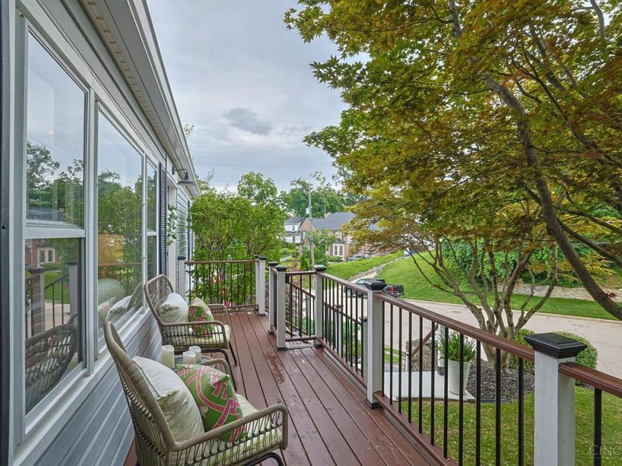 3557 Grandin Road, Cincinnati, OH 45226 Photo 3