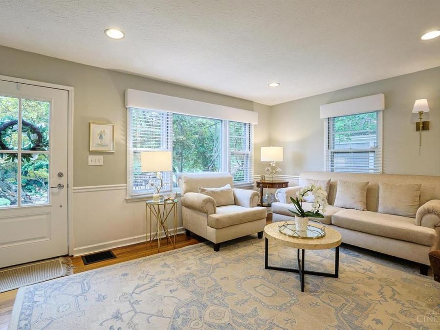 3557 Grandin Road, Cincinnati, OH 45226 Photo 6