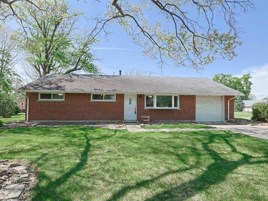 9117 Stephanie Street, Centerville, OH 45458 Photo 1