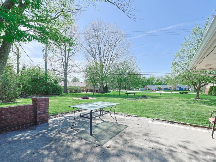 9117 Stephanie Street, Centerville, OH 45458 Photo 32