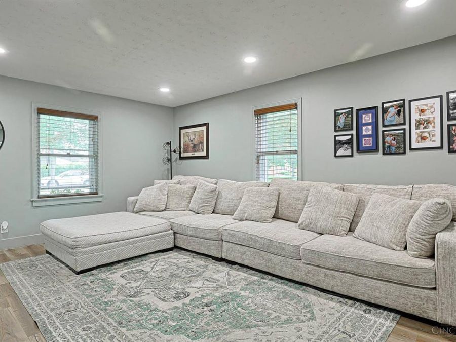 100 Elbern Avenue, Harrison, OH 45030 Photo 8