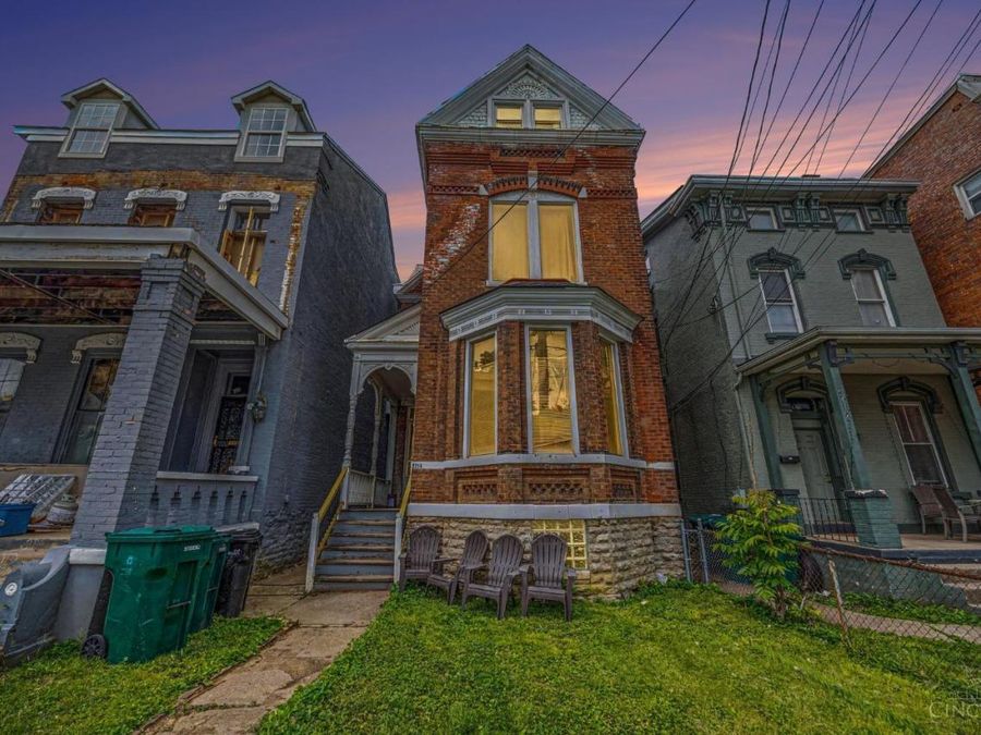 2715 Euclid Avenue, Cincinnati, OH 45219 Photo 1